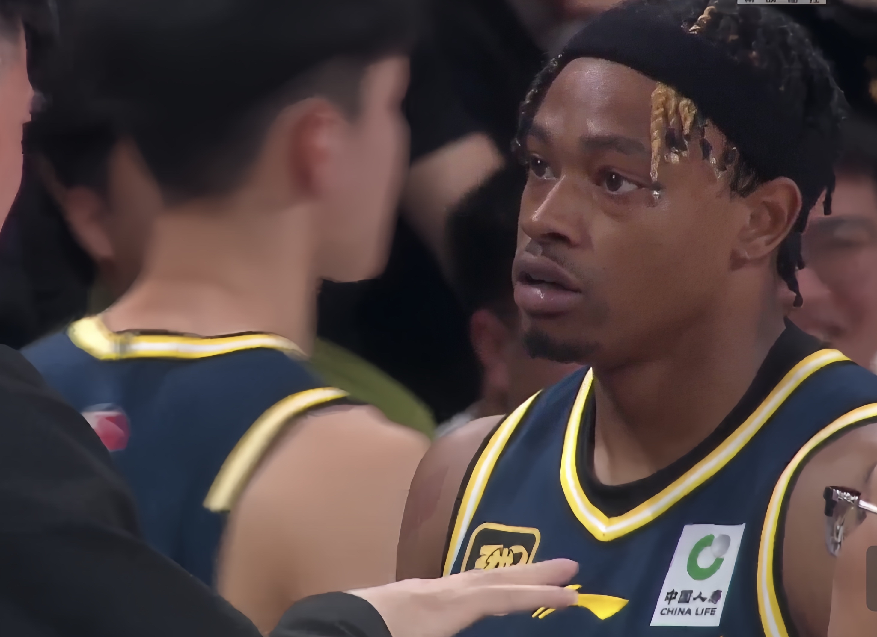 欧篮联今夜走向成谜；摩纳哥绝杀压哨；压力陡增；年轻球员得到机会的简单介绍-开云在线登录