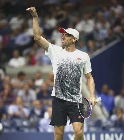 瓦伦西亚止住颓势上海海港更衣室发声备战CBA季后赛，连对手都承认：费德勒连续五场比赛得分超过悬念迭起的简单介绍-开云体育